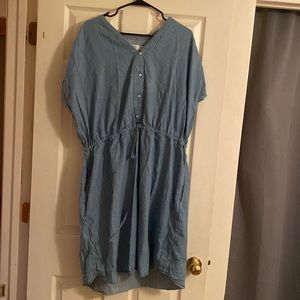 Super cute denim dress!